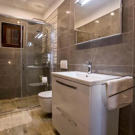 One-bedroom In Vii * Rovigno
